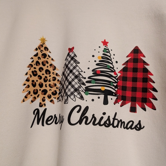 Merry Christmas crew neck sweatshirt - Picture 2 of 3